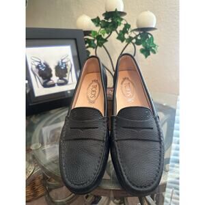 TOD'S Black Pebble Leather Gommino Slip‎ On Penny Loafers Shoes US 8 EUC NM